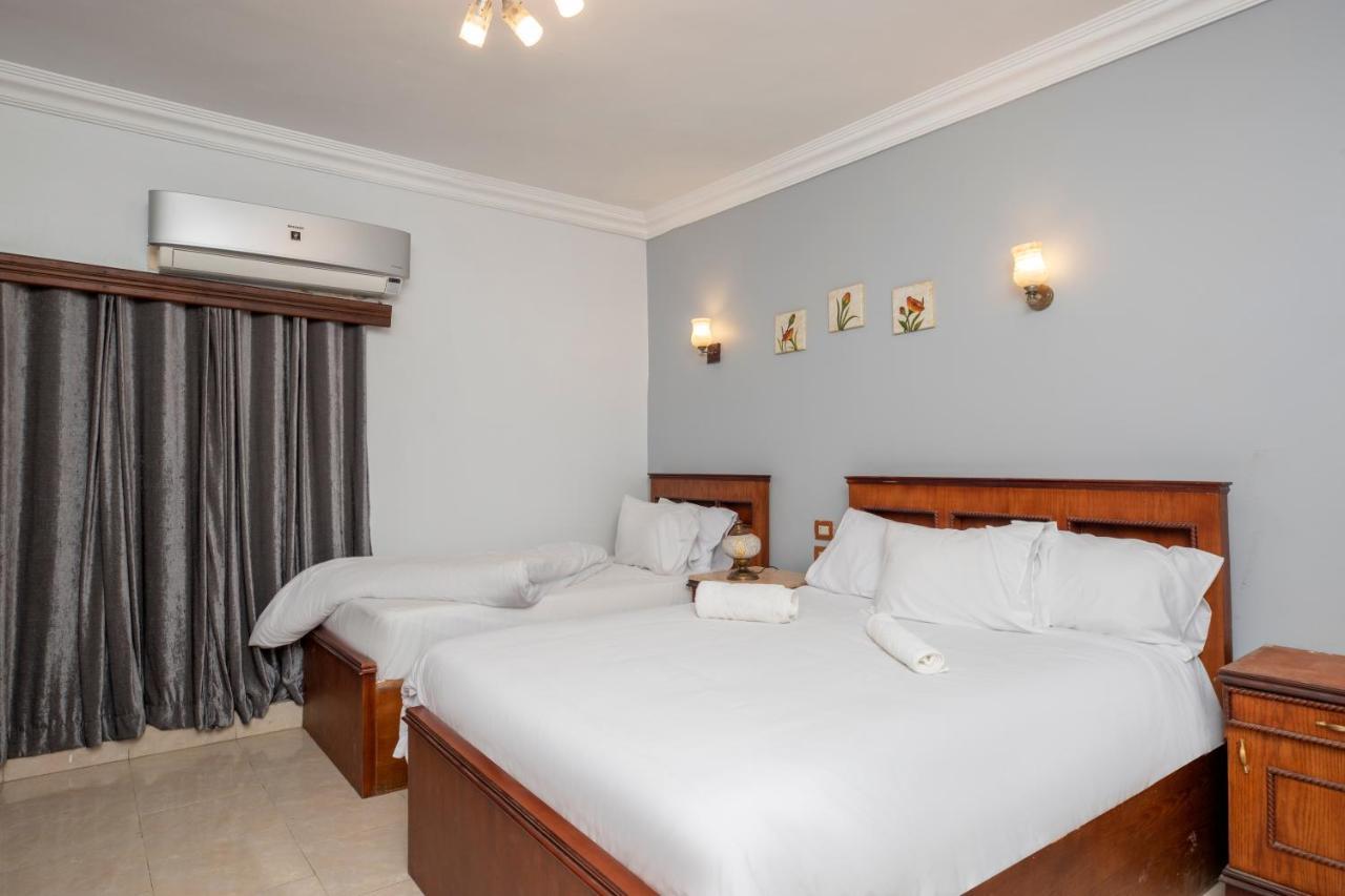 Pyramids Inn Hotel Kafrat al Jabal Exterior photo