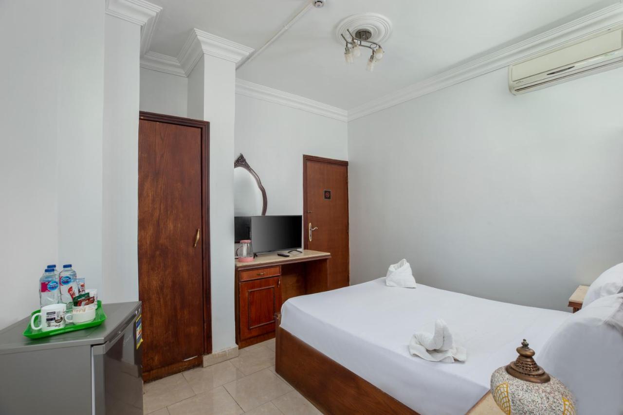 Pyramids Inn Hotel Kafrat al Jabal Exterior photo