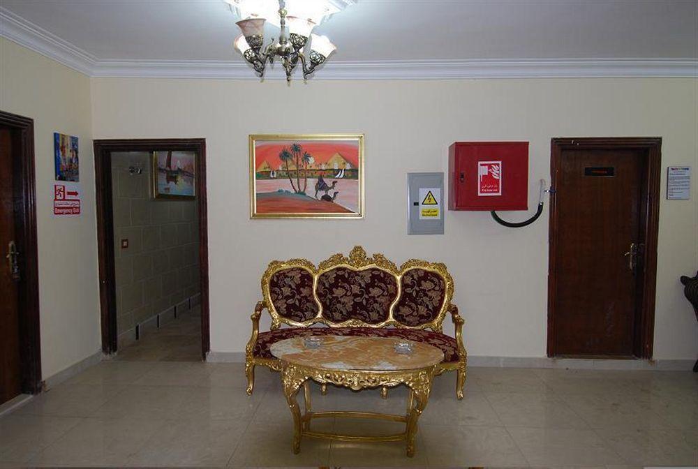 Pyramids Inn Hotel Kafrat al Jabal Exterior photo
